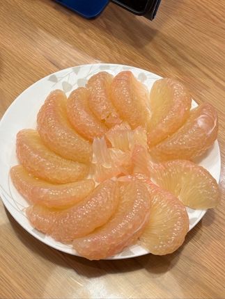 快说你要给我剥柚子吃! #应季水果 #文旦柚 #口感特别好 #好吃到停不下来#好甜好甜