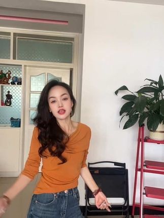 #不管美不美#不管累不累,自信最重要..#气质范 #温柔气质穿搭