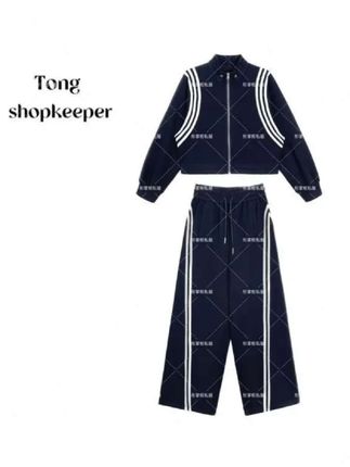 QJ/彤掌柜1682519 秋款2025套装绵羊毛弧形条纹时尚抽绳酷帅套装