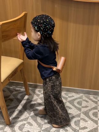从未觉得人间如此美好直到你的出现#高品质童装 #时尚好穿搭 #女儿穿搭 #骗你生女儿系列太好看了 #生女儿就要这样穿