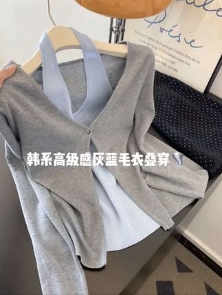 2025新款休闲韩系设计感气质假两件挂脖针织衫女秋季小众上衣#秋季新款 #韩系穿搭 #小众设计感 #针织衫女 #好看