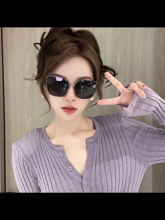 #好物分享 #高颜值眼镜 #夏日必备 #墨镜 #小巧便携