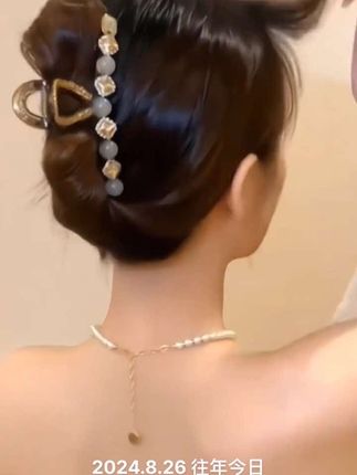 #头饰发饰 #时尚发夹 #鲨鱼夹盘发 #时尚饰品 #抓夹