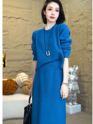 欧颍昇秋冬时尚洋气女士时尚百搭服装显瘦女装长袖洋气两件套#穿出高级感 #优雅气质 #简约风穿搭 #女性职场穿搭 #通勤搭配