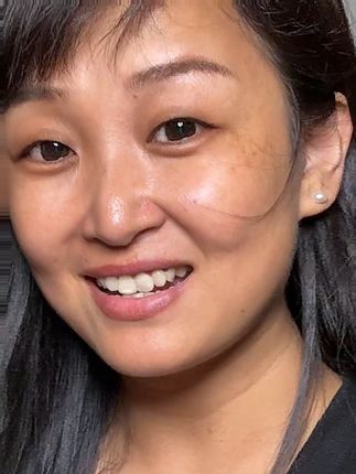 牵着我的那个妹妹,心里像着了火…