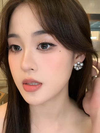 珍珠控真的会疯狂心动,这耳饰真的很高级 #耳饰 #珍珠耳钉 #时尚饰品
