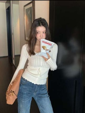 【ALONE SAVOR】龍喜儿miu系千金早秋温柔风抽绳针织衫花边#优雅气质 #内搭外穿都好看 #甜美穿搭 #强烈推荐