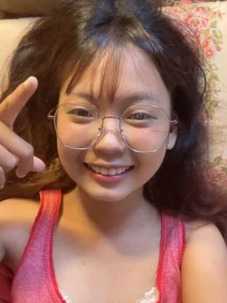 我说你叼烟的样子很帅 没想到钓我的样子更帅#素颜 #随拍 #反差