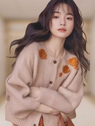 2025年春秋季新款慵懒风毛衣针织开衫重工设计感刺绣花朵洋气外套#慵懒风 #毛衣搭配 #时尚达人 #显瘦遮肉