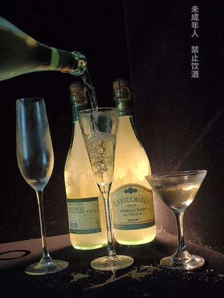 颜值这么高,适合日常分享,好喝到爆,适合微醺#微醺时刻 #葡萄酒