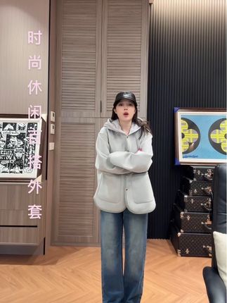 【月光书局】 含羊毛百搭短外套韩版时尚休闲#新款外套 #穿出高级感 #面料柔软舒适 #时髦穿搭 #外套