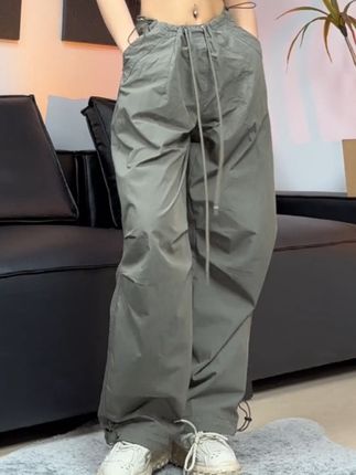腿形不好看?梨形身材?找不到适合自己的裤子?快试试这条跳伞裤 #谁穿谁好看 #夏季穿搭 #休闲裤 #裤子推荐 #女装