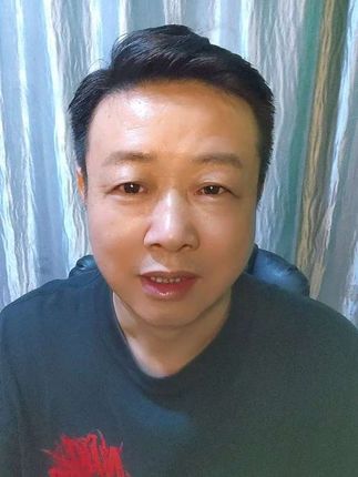 “我们都在,我们还在”,你爱在不在,反正顾客不在。#上热门🔥