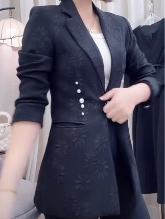 提花刺绣长袖小西服西装外套。大码女装秋季新款,轻奢高级#穿出高级感 #高级感穿搭 #职场穿搭 #西装外套 #时尚穿搭