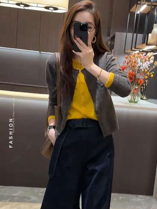 瑟瑟秋风起,平平依淡淡,希望秋风吹来的不仅是温柔,也是好运。