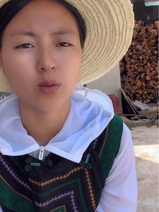 表哥真的太讨厌了#记录我的农村生活 #家乡特产 #农产品 #桑葚干推荐