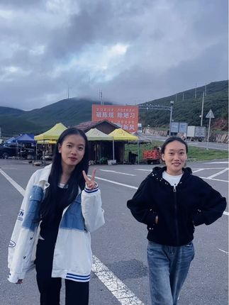 未曾谋面的我们,很幸运遇见你们 我真的很荣幸这一路走来来之不易,谢谢你们无时无刻的陪伴与支持,有你们真好❤️ 我希望我们都天天开心快乐。#