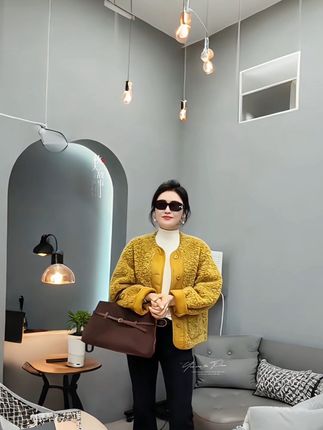 #ootd穿搭 #韩系穿搭 #秋冬慵懒风毛衣穿搭 #今天穿什么#看我把穿搭逆袭