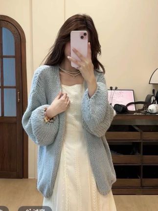 1031韩系温柔风百搭蓝色针织开衫女春秋新款慵懒软糯宽松外套上衣