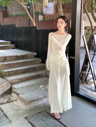 轻熟风性感风法式老钱风时尚套装显瘦吊带森系针织上衣半身裙温柔#温柔风穿搭 #气质仙女裙穿搭 #温柔穿搭 #优雅气质 #约会穿搭