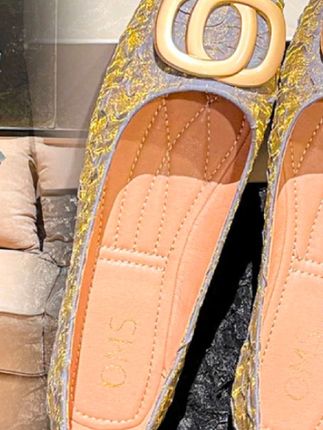 新款百搭小众鞋子女款小单鞋舒适圆头平底鞋鞋女鞋子#运动鞋 #百搭鞋 #时尚百搭女鞋 #厚底鞋 #美鞋穿搭