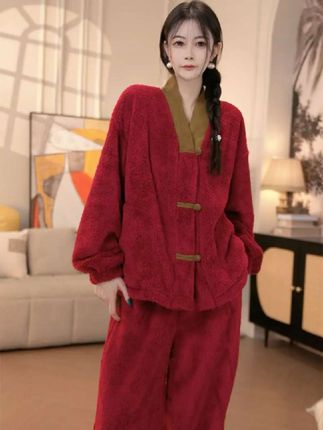 #睡衣家居服 #睡衣 #珊瑚绒睡衣 #新中式穿搭 #保暖又好看