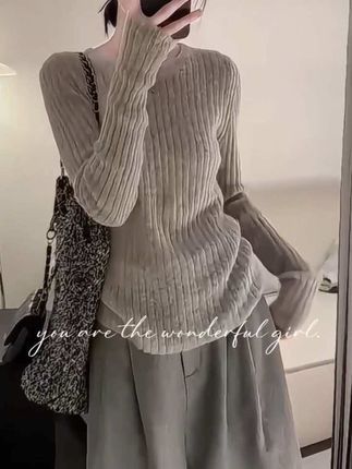 我们都会拥有平静接受任何人离开的能力.#ootd穿搭 #高级感穿搭 #小个子显高显瘦穿搭 #慵懒风穿搭 #秋冬穿搭