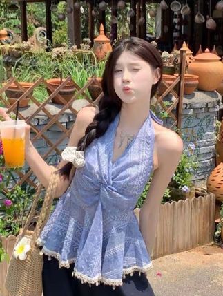 2025夏季新款韩系重工气质V领钉珠扭结短款小个子挂脖吊带背心女#辣妹背心 #甜美温柔风穿搭 #气质温柔 #温柔气质 #美背穿搭 @巨量千川 @抖音电商作者成长 @DOU+上热门 @巨量本地推 @DOU+小助手 @dou热门