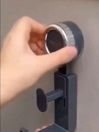 吸盘可调节脸盆架家用浴室阳台旋转吸盘置物架强力壁挂式#吸盘可调节脸盆架#脸盆架 #吸盘置物架 #生活好帮手