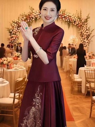 #婚庆礼服 喜妈妈礼服婚宴装#优雅气质 #高贵优雅 #喜婆婆喜妈妈 #穿出自信穿出美丽