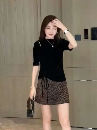 网红洋气炸街女装套装2025春秋新款收腰短袖t恤豹纹半身裙两件套#洋气减龄