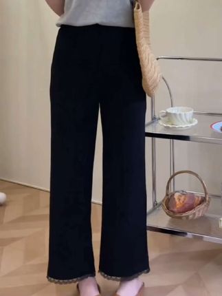 这小黑裤太舒服啦!梨形胯宽一定要试试#夏季穿搭 #小个子 #高级感穿搭#显高显瘦 #百搭裤子