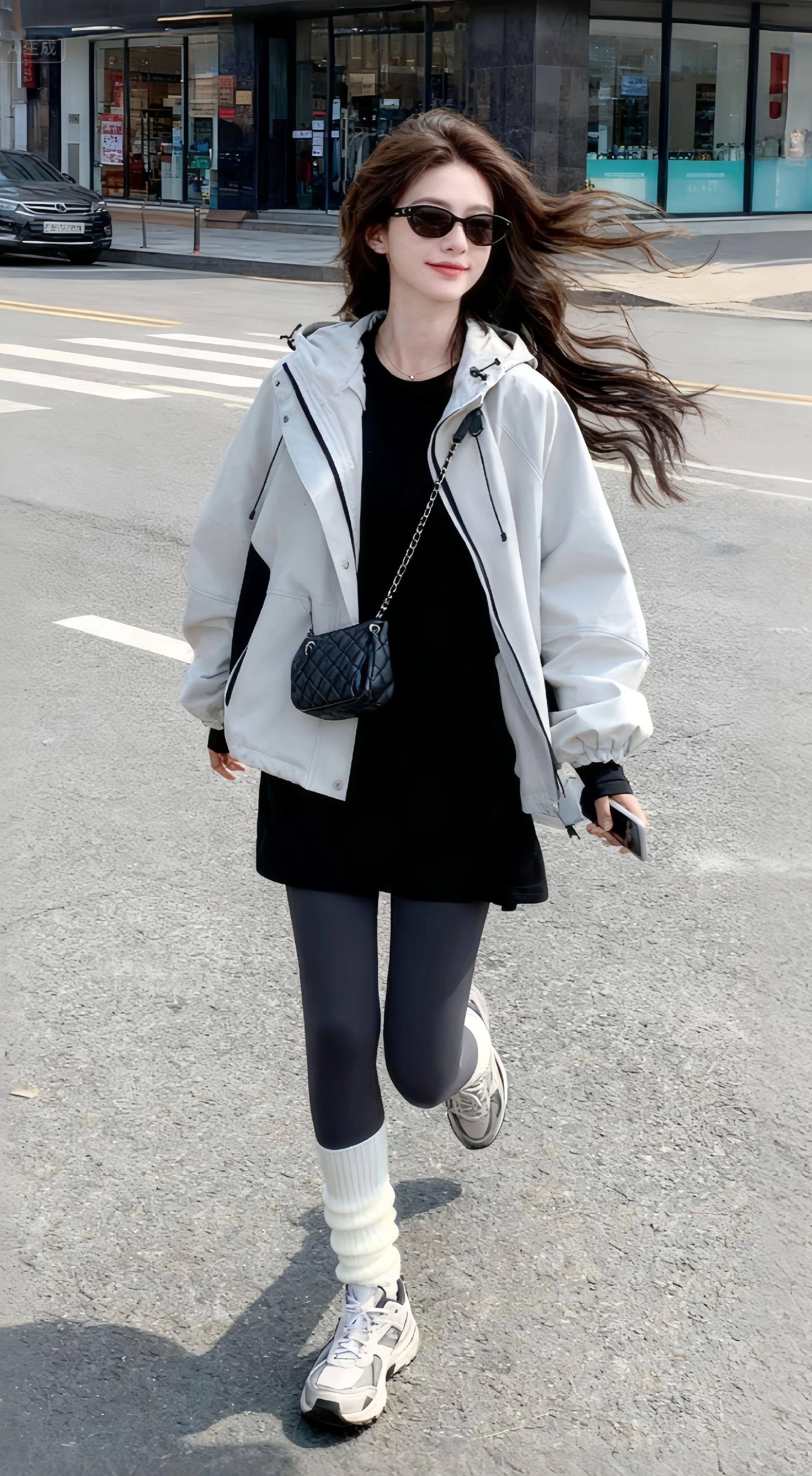 #冲锋衣女款 #秋冬外套 #保暖又好看 #宽松有范 #时尚休闲