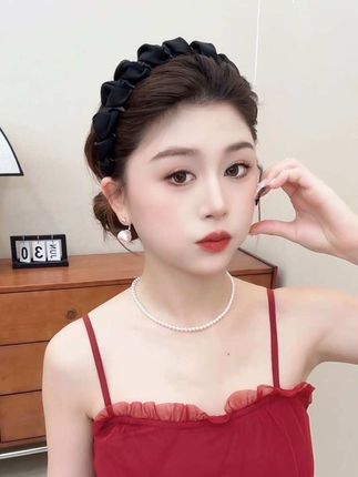 #头饰搭配 #发箍这样戴好美 #发箍 #头饰发饰 #优雅气质