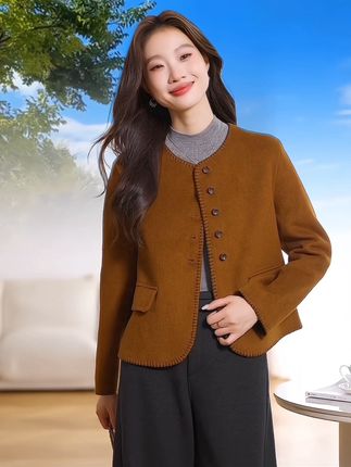 #毛呢外套 #小个子外套 #外套穿搭 #女士外套 #穿搭