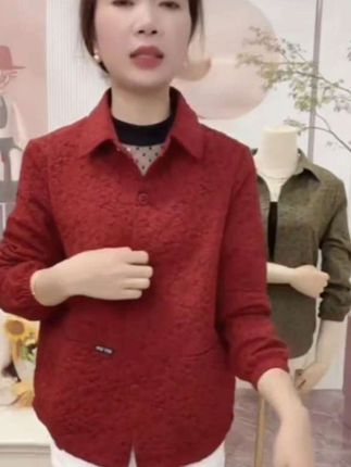 #品质女装 #翻领提花外套#谁穿谁好看 #减龄气质 #春秋新款 #时尚洋气