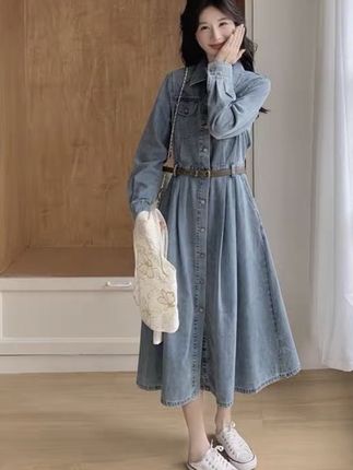 蓝色港风复古牛仔连衣裙女秋2025新款独特超好看收腰减龄衬衫长裙#女装 #今日穿搭 #时尚搭配服装 #时装穿搭 #连衣裙搭配