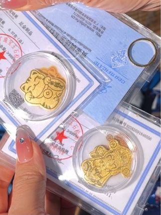 买干脆面真的送黄金啦!!而且箱箱都有! 开箱的那一刻就像开盲盒一样#好趣味干脆面 #零食对我下手了 #强烈推荐 #开箱盲盒#惊喜