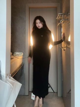 真的很香#时尚穿搭时尚穿搭时尚 #今日穿搭 #今日ootd #时尚搭配服装 #辣妹穿搭