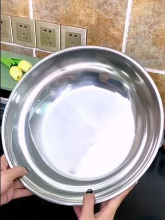创作灵感#厨房必入!加厚不锈钢揉面盆太香了!和面超顺手,洗菜洗水果也能装,一盆多用超耐用,日常做饭全搞定,实用到尖叫!