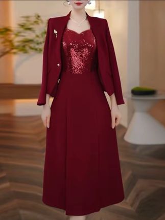 #婚礼妈妈礼服 #婚庆礼服 #气质优雅大方 #婚宴妈妈装 #女神穿搭