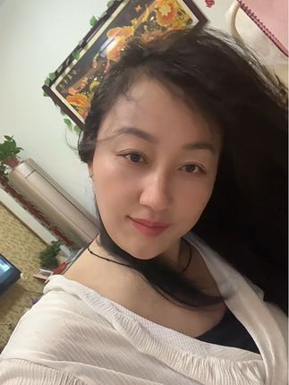 除了年纪大点,长相一般,美不美你说了算🤣#真实的样子 #享受独处