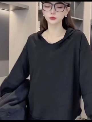 时尚百搭欧版打底衫新款显瘦百搭气质简约设计感7828#新款分享 #新款上新 #谁穿谁好看 #早秋穿搭 #女装
