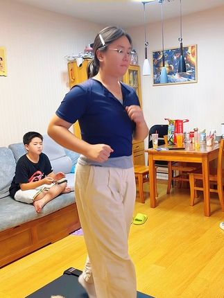 休闲自在#在家运动一下吧 #随时走起来!#节后甩肉大作战#减脂 #振动走步机