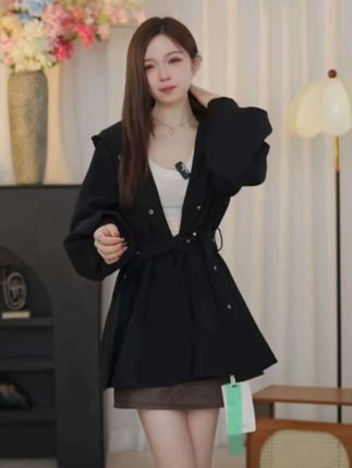 CHANOTTEL 短款风衣外套女2025秋季显瘦灯笼袖外套女小个子爆款#秋季新款穿搭 #秋季穿搭 #秋季上新