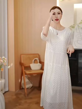 #品质女装#时尚连衣裙#重工刺绣桑蚕丝连衣裙