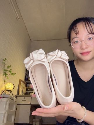 捡到宝了 这双百搭单鞋真的好好穿一点都不累脚啊啊啊!#上热门#哎哟喂你鞋真好看 #单鞋 #玛丽珍女鞋 #通勤搭配