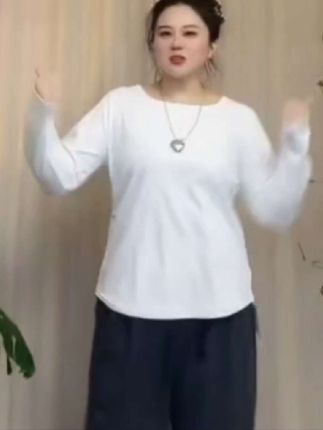 大码女装2025新款春秋胖mm简约显瘦百搭方领正肩长袖T恤上衣#大码女装#长袖t恤 #胖mm穿搭 #春秋新款#正肩t恤