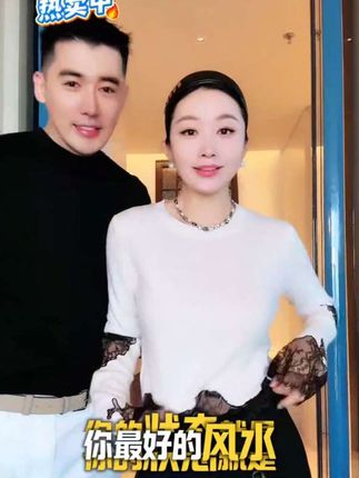 #杨圣坤 2025新品山羊绒羊毛混纺撞色蕾丝拼接长袖针织衫#御姐风穿搭 #高级穿搭 #气质范 #针织衫 轻奢大气感