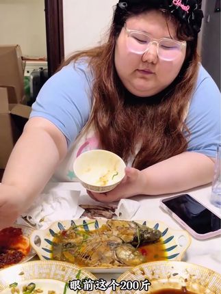 管不住嘴的猪猪女孩男孩,与其天天控制饮食,不如每天来杯#桑叶双瓜茶 味道清润回甘#好喝不贵